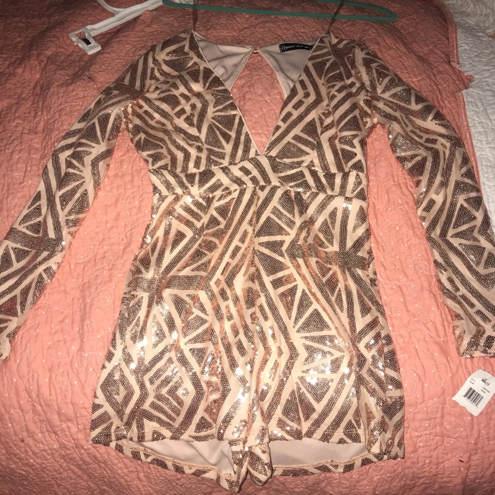 Sequenced long sleeve romper